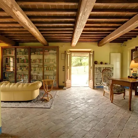 Pelago Casanova Sleeps 6 Pool Wifi Willa